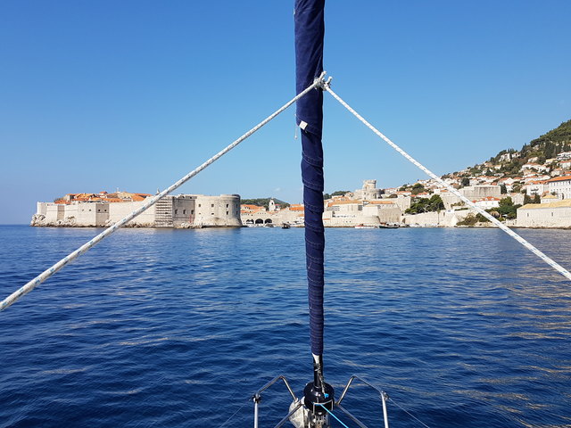 Dubrovnik - die Perle der Adria - im Visier