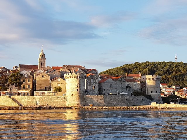 Marco Polos Geburtsstadt Korcula im Morgenlicht
