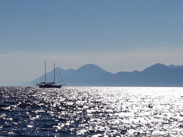 Funkelndes Perlenmeer vor der Halbinsel Peljesac