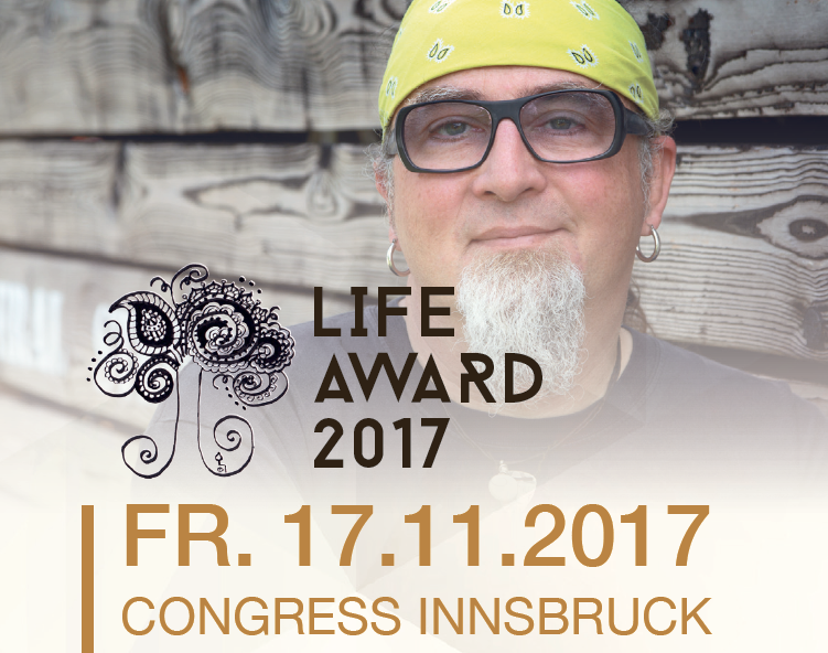 Life Award am Freitag, 17. November 2017 im Congress Innsbruck (Der Lebensbaum wurde von der Künstlerin Tina Hötzendorfer entworfen.)