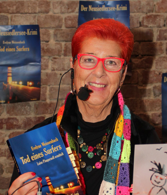 Krimi-Autorin Evelyne Weissenbach lebt seit 11 Jahren in Weiden. | Foto: Weissenbach