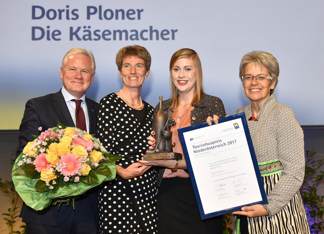NÖ-Tourismuspreis in der Kategorie „Botschafterin“ für Doris Ploner, Geschäftsführerin von Die Käsemacher. | Foto: NLK/Reinberger