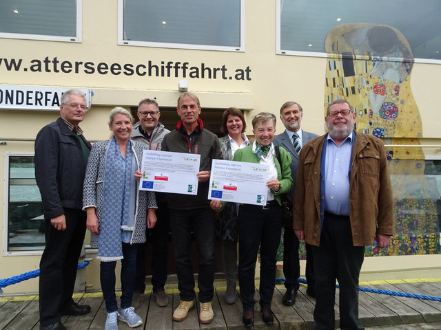 Alwis Wiener, Doris Schreckeneder, Gerald Egger,  Leo Gander, Judith Burgstaller-Legat, Elfriede Mandl, Martin Gschwandtner und Johann Rauchenzauner (v.l.). | Foto: Regatta