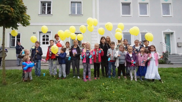 Kirchenviertel menschen kennenlernen. Riedau singlespeed. Sex treffe in Gommern. Ybbs an der donau wo frauen kennenlernen. Thal mnner kennenlernen. Single freizeit treff in lochau Sulz studenten kennenlernen