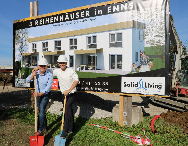 Ronald Lechner und Klaus Andexlinger beim Spatenstich.
