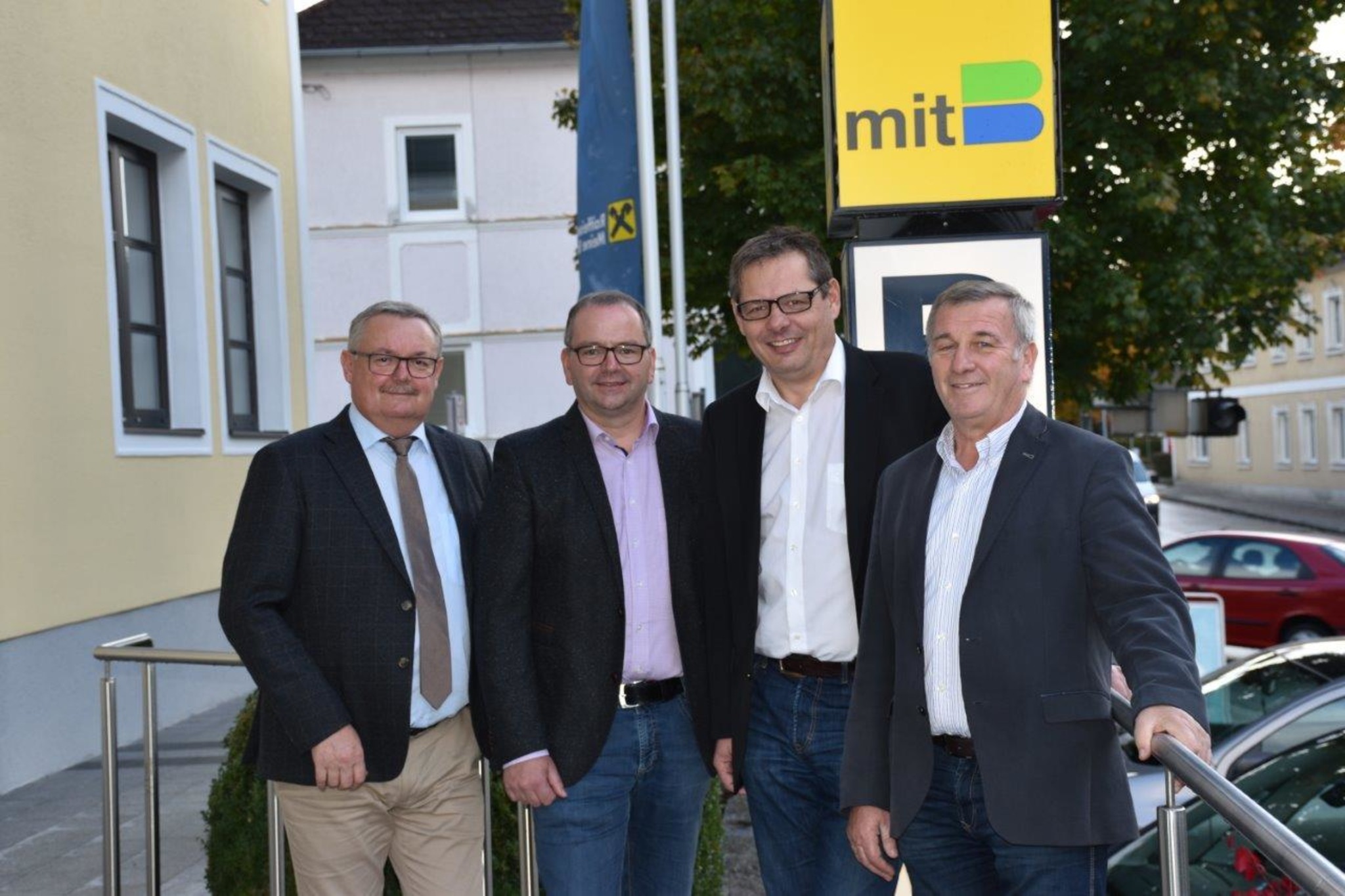 Tom Edinger Prambachkirchen: Thomas Edinger neuer Sportunion-Obmann - Grieskirchen ...