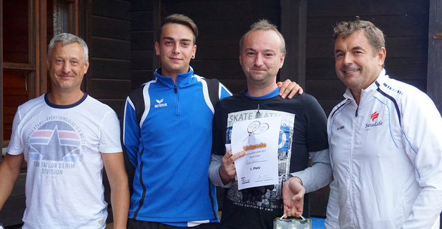 Sportlicher Leiter Stefan Maletzky, Finalist David Schmitzberger, Vereinsmeister Robert Preiner, Obmann Horst Stadlmayr (v.l.). | Foto: TC Frankenburg