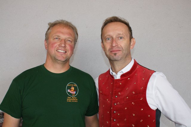Obmann der Dorfgemeinschaft Gablern Johann Kolier und Peter Grilliz