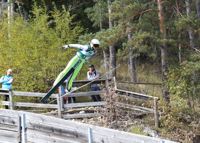 Sophie Sorschag möchte sich für den ÖSV C-Kader Spezialspringen empfehlen | Foto: SV Villach/KK