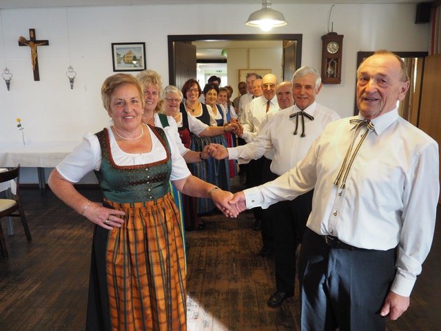 Dass Tanzen jung hält, zeigt die Seniorentanzgruppe Weitersfelden. | Foto: Ludwig Riepl