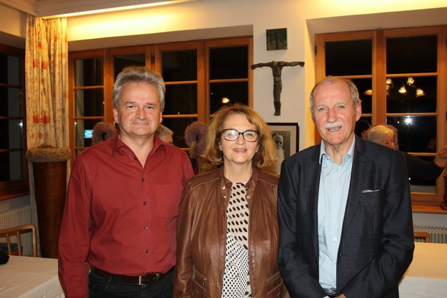GV Herbert Frank und Roswitha Lentsch von der SPÖ Zams neben Walter Guggenberger, ehem. NR-Abgeordneter. | Foto: © SPÖ Landeck