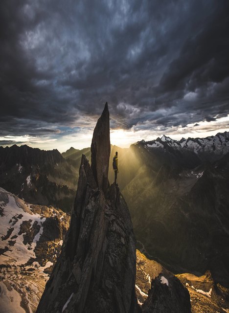 Photo Vernissage Tom Klocker (Naturfotograf) am Samstag, den 02.Dezember 2017 - Kristallhütte Hochzillertal (Kaltenbach). Beginn 12:00 Uhr. Auf Instagram folgen ihm mittlerweile schon 120.000 Menschen, die er regelmäßig mit seinen neuesten Bilder versorgt. #tomklockerphoto .... Mehr Infos unter: http://www.kristallhuette.at