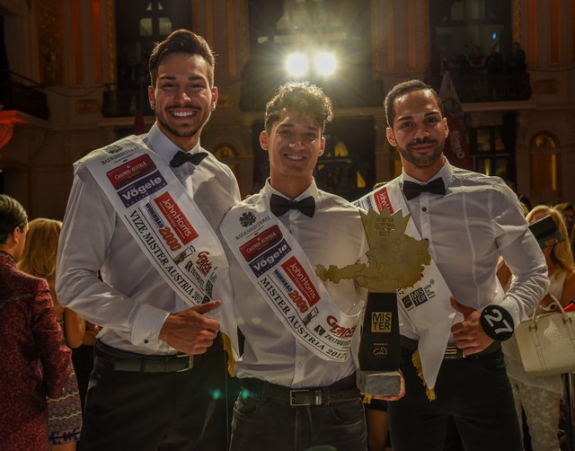 Die schönsten Männer des Landes: Haris Samardzic, Alberto Nodale, Robert Pichler (v. l.) triumphieren bei Mister-Austria-Wahl. | Foto: Mister Company/Pail