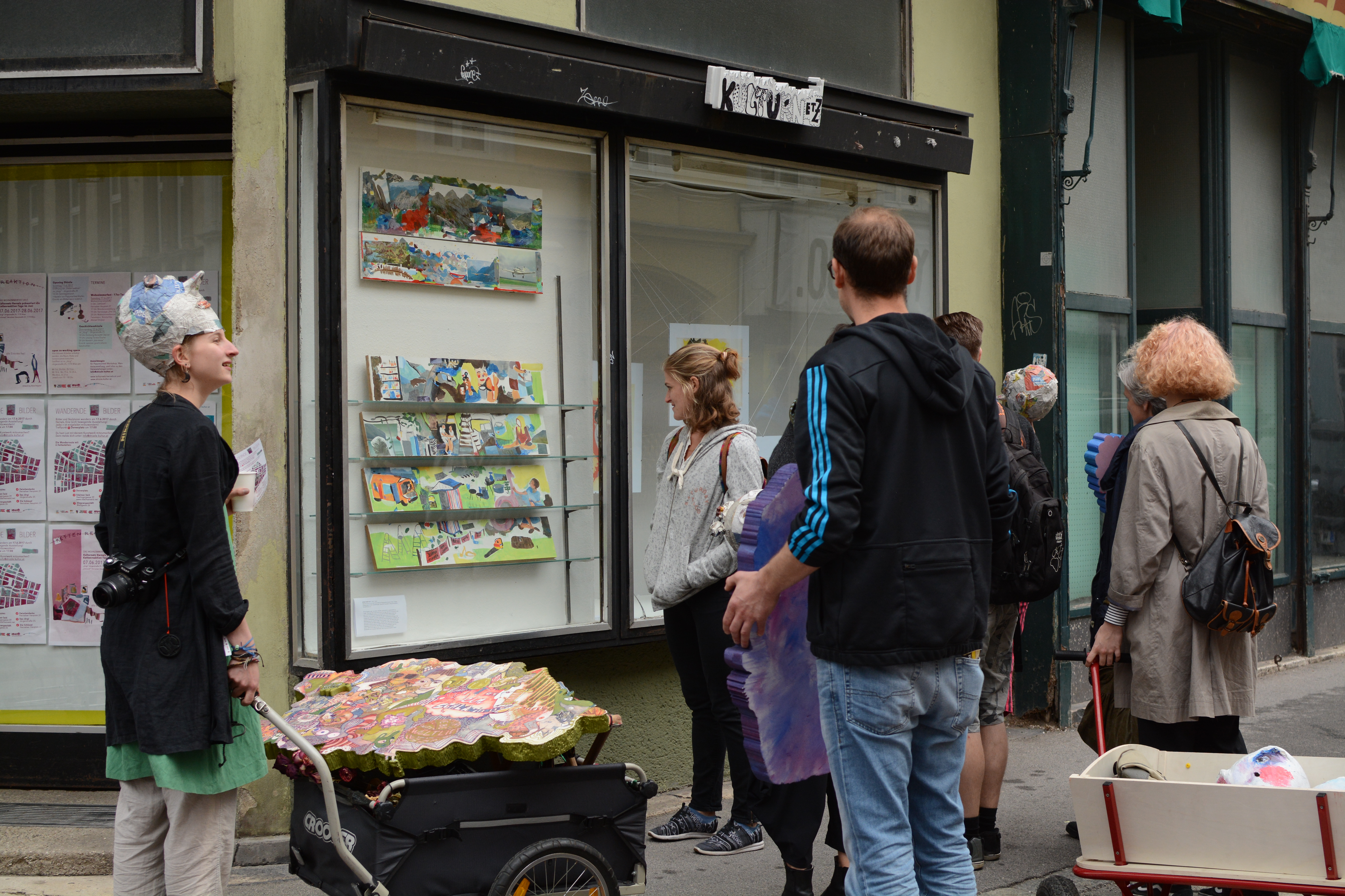 Das Schaufenster in der Kalvarienberggasse 26 wird laufend vom Kulturverein "Shizzle" betreut.