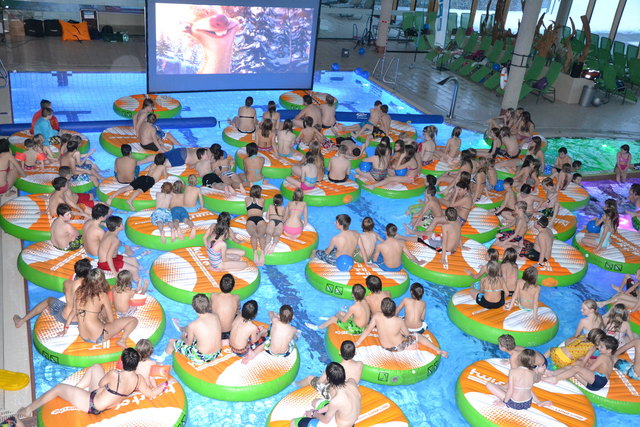 Fun & Action sind beim Aqua-Movie-Day in der Alpentherme Ehrenberg garantiert.