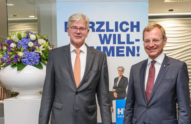 HYPO-Generaldirektor Andreas Mitterlehner und Landeshauptmann Thomas Stelzer | Foto: cityfoto