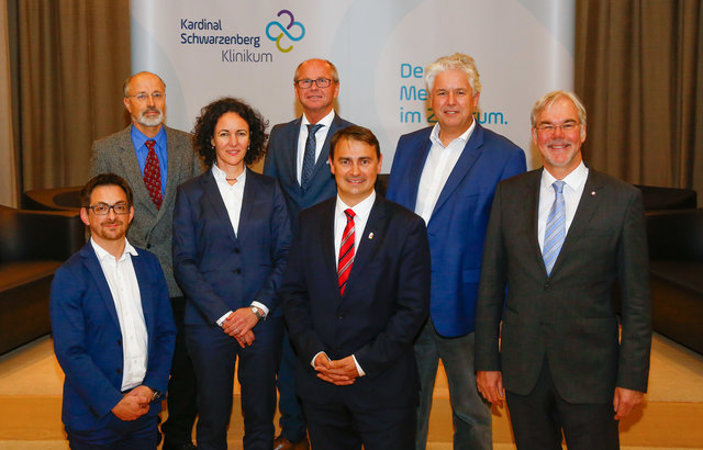 Die Vortragenden der PHC-Tagung zur regionalen Primärversorgung in Salzburg, abgehalten im Kardinal Schwarzenberg Klinikum in Schwarzach. | Foto: Gerhard Schiel
