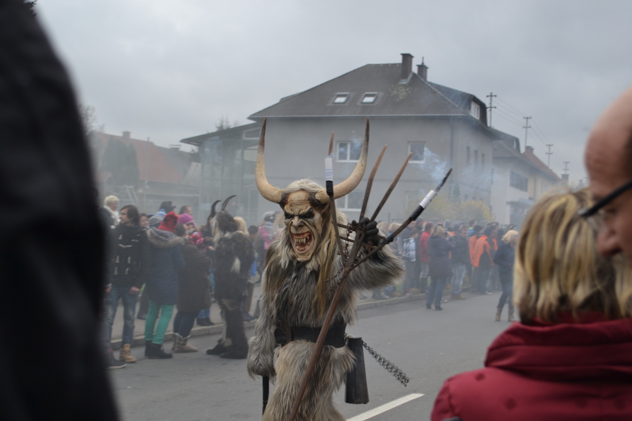 Krampus und Perchtenumzüge in Kärnten 2017 Klagenfurt Land