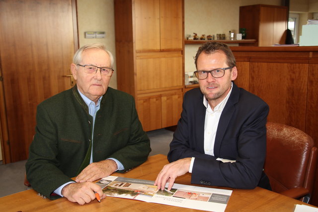 Blicken optimistisch in die Zukunft: Firmengründer Ernst Kammel und Geschäftsführer Baumeister Franz Strobl.