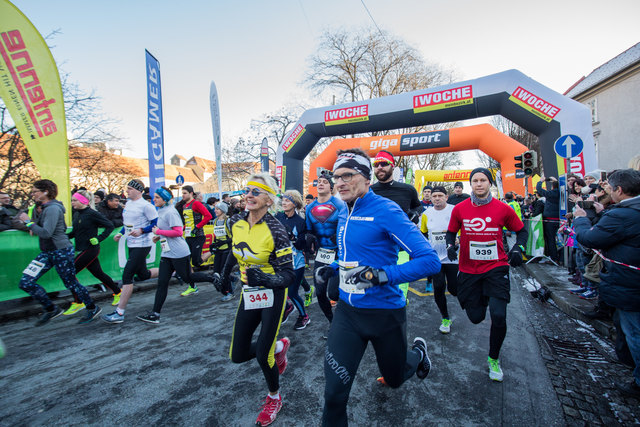 Mit der WOCHE ins neue Jahr starten: Am 31. Dezember geht der traditionelle Silvesterlauf durch Graz über die Bühne.