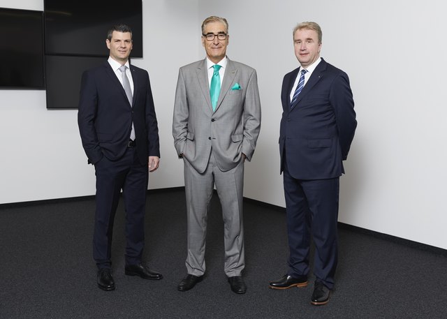 Hödlmayr International AG – der Vorstand (v.l.n.r.): Andreas Schilde, Johannes Hödlmayr und Martin Wilfingseder. | Foto: Hödlmayr International AG