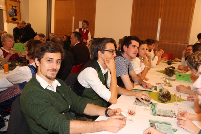 Der Trachtenball war ein sehr jugendlicher Ball