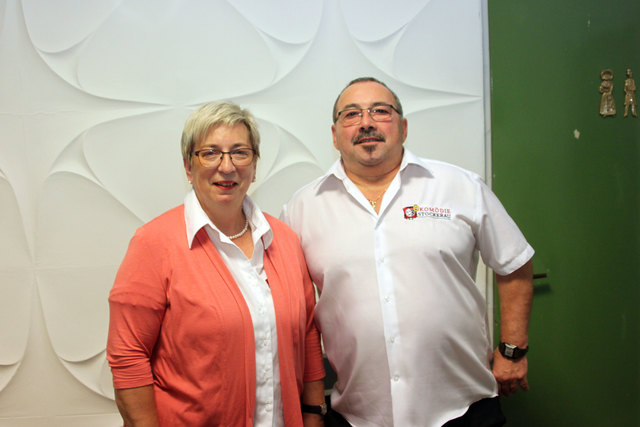 Regie und Co-Regie: Johanna Valsky und Franz Matasovic.