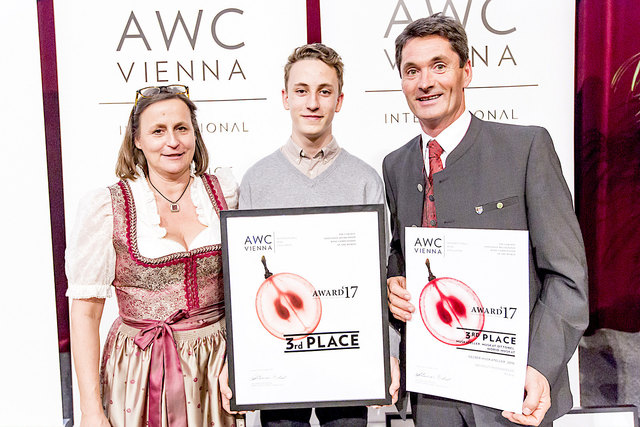 Helga, Josef jun. und Josef Rosenberger | Foto: Ulrich Dobiasch, AWC VIENNA