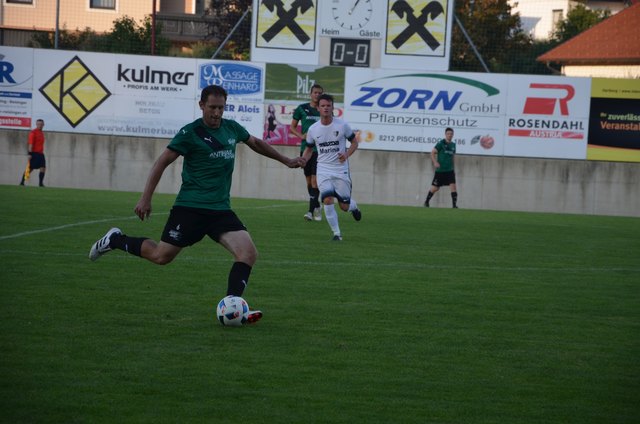 Christoph Süssmaier konnte sich mit dem SV Pischelsdorf als beste Mannschaft im Bezirk Weiz auf dem fünften Platz platzieren.