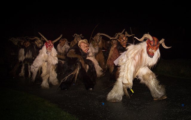 In Obertraun gibt es auch heuer wieder eine große Krampus-Show. | Foto: Gianmoena