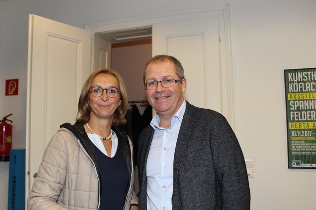 Der Bärnbacher Bgm. Bernd Osprian mit seiner Gattin kamen ebenfalls. | Foto: Lederer