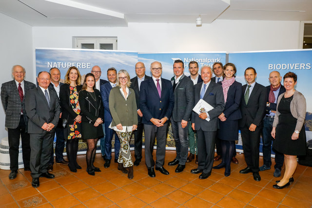 Generalversammlung mit Partnertreffen: Treffen der „Freunde“ des Nationalparks Hohe Tauern in den Schlumberger Kellerwelten