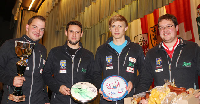 Die jungen Krottendorfer (vlnr.: Stefan Schwarzl, Patrick Mandl, Martin Schwarzl, Michael Weberhofer) schafften es als beste steirische Mannschaft bis in das Semifinale.