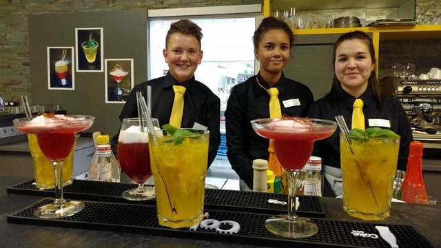 "Come shake and win" in der Tourismusschule Oberwart