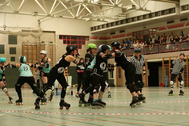 Vier Mannschaften treten bei der Meisterinnenschaft an – darunter auch die Steelcity Rollers aus Linz. | Foto: Steelcity Rollers