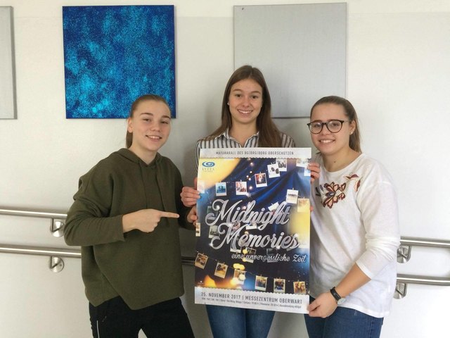 Die Maturantinnen Anna Fuhrmann, Ivonne Wiener und Selina Novak freuen sich auf viele Besucher. | Foto: privat
