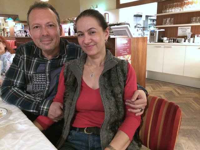 Wolf und Michaela Frank beim Xunden Mittwoch im Café Schopenhauer, Wien 18. | Foto: Noël Gaar