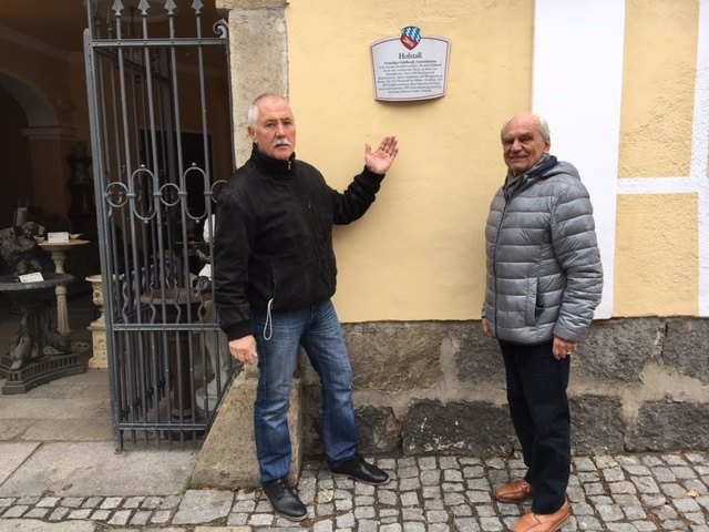 Richard Armstark (l.) mit Vorgänger Rudolf Leßky.