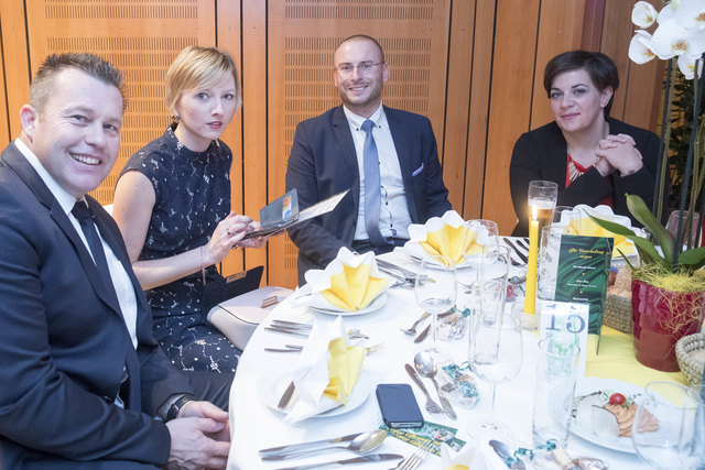 Leoben, Oesterreich,18.11.2017,Chronik. Bild zeigt ein Feature von der Straussgala 2017. 