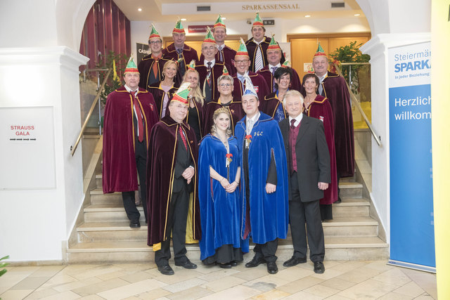 Leoben, Oesterreich,18.11.2017,Chronik. Bild zeigt ein Feature von der Straussgala 2017. 