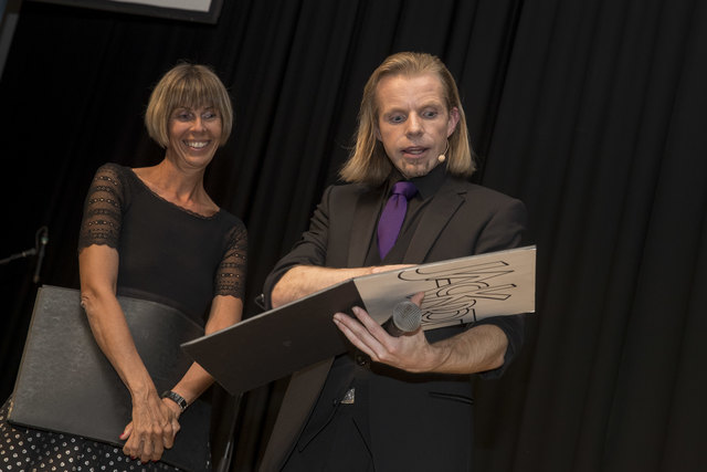 Leoben, Oesterreich,18.11.2017,Chronik. Bild zeigt ein Feature von der Straussgala 2017. 