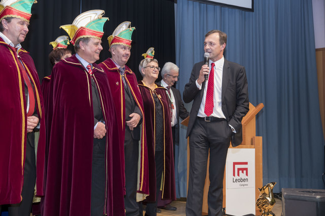 Leoben, Oesterreich,18.11.2017,Chronik. Bild zeigt ein Feature von der Straussgala 2017. 