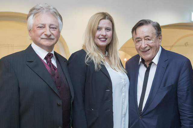 Leoben, Oesterreich,18.11.2017,Chronik. Bild zeigt ein Feature von der Straussgala 2017. 