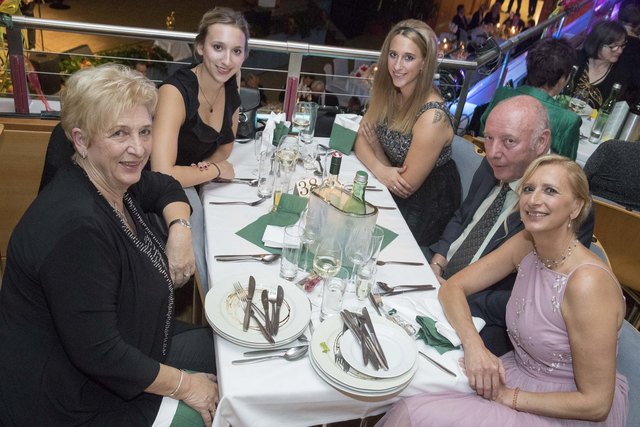 Leoben, Oesterreich,18.11.2017,Chronik. Bild zeigt ein Feature von der Straussgala 2017. 