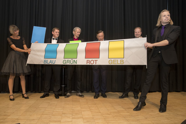 Leoben, Oesterreich,18.11.2017,Chronik. Bild zeigt ein Feature von der Straussgala 2017. 