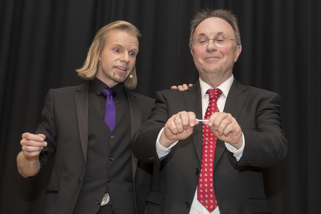 Leoben, Oesterreich,18.11.2017,Chronik. Bild zeigt ein Feature von der Straussgala 2017. 