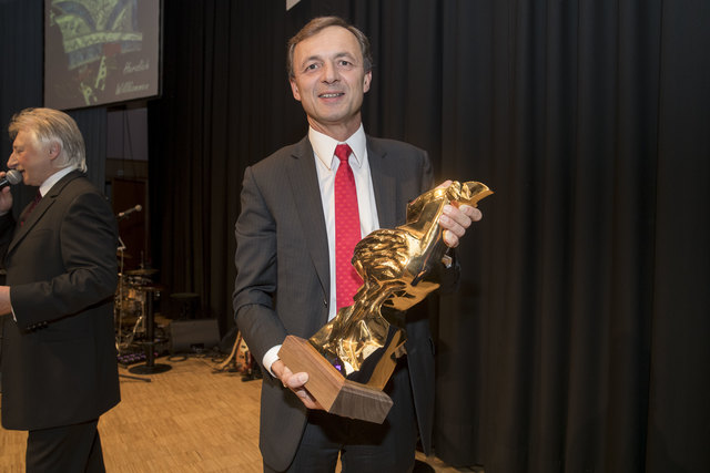 Leoben, Oesterreich,18.11.2017,Chronik. Bild zeigt ein Feature von der Straussgala 2017. 