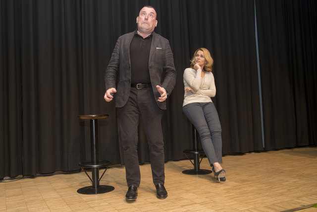 Leoben, Oesterreich,18.11.2017,Chronik. Bild zeigt ein Feature von der Straussgala 2017. 