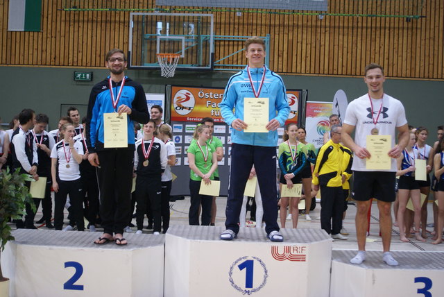 Mitte: Christoph Hörandnter, SV Flic-Flac Wels