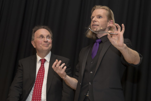 Leoben, Oesterreich,18.11.2017,Chronik. Bild zeigt ein Feature von der Straussgala 2017. 